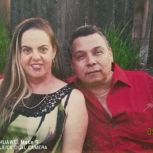 Meet your Posher, Adela